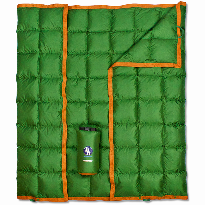 Camping-Blanket-England-Spruce-Green.webp